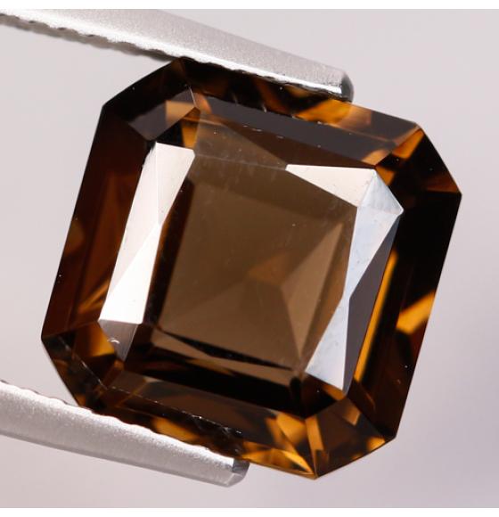 5.24CT НАТУРАЛЬНЫЙ РАУХТОПАЗ 10.5*6.7ММ